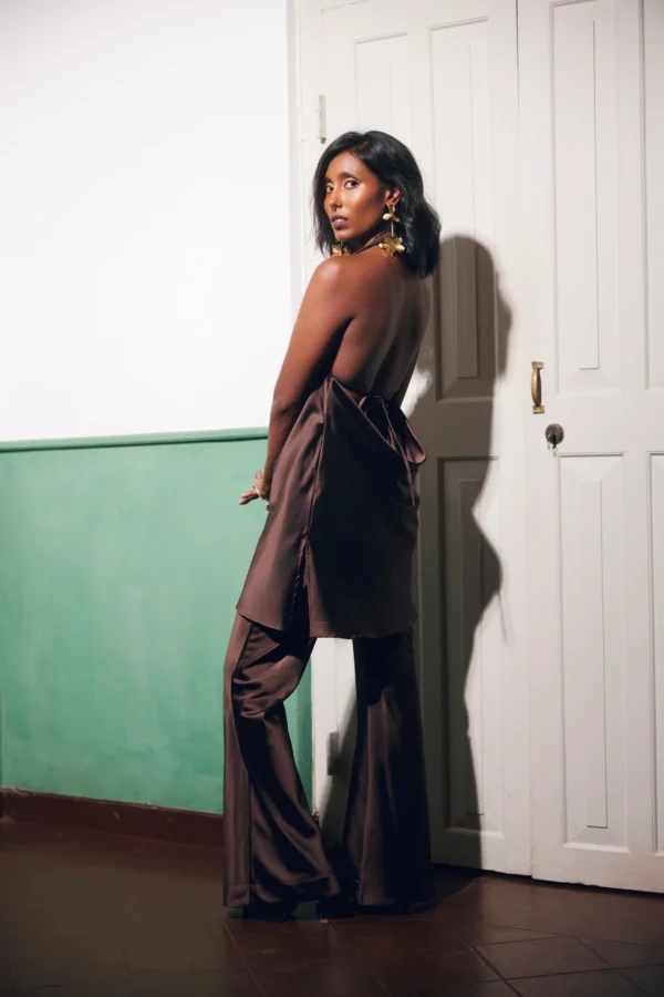 halter neck, evening wear, bias cut, elasticated waitband, cowl